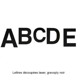 Lettre découpée laser : A