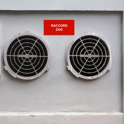 Panneau Plaque réglementaire ou normalisée Plaque réglementaire normée  Raccord Zag  en pvc