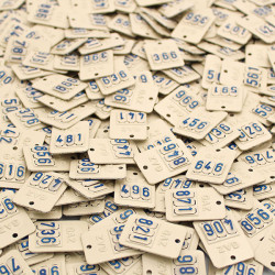 kit de 2 plaques de consigne T200 (repérage de robinet) avec 6 chiffres montés